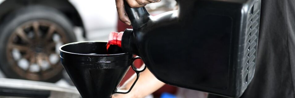 add-engine-oil-2023-11-27-05-12-3113-utc